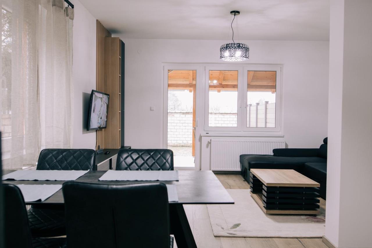 Tulip Guest House Ii. Palić Εξωτερικό φωτογραφία