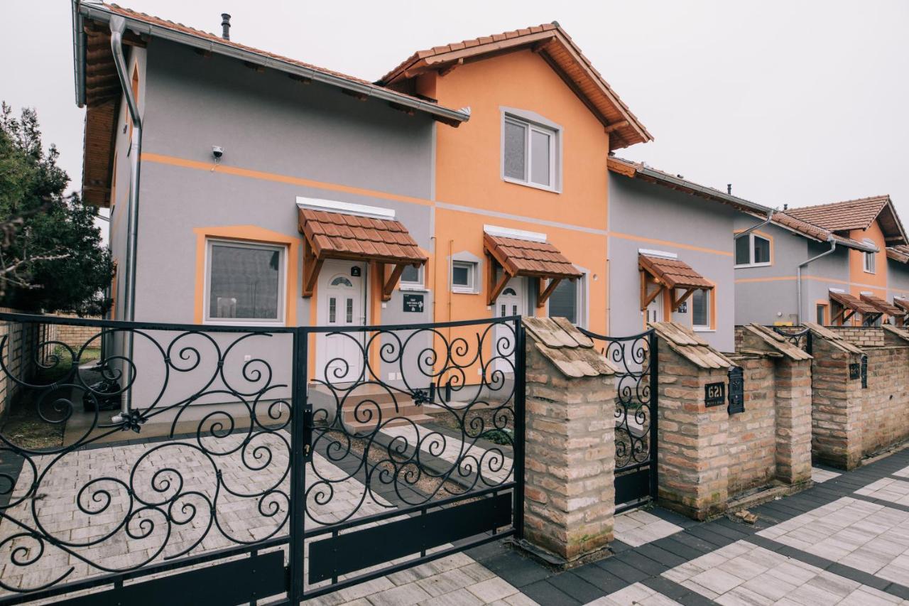 Tulip Guest House Ii. Palić Εξωτερικό φωτογραφία