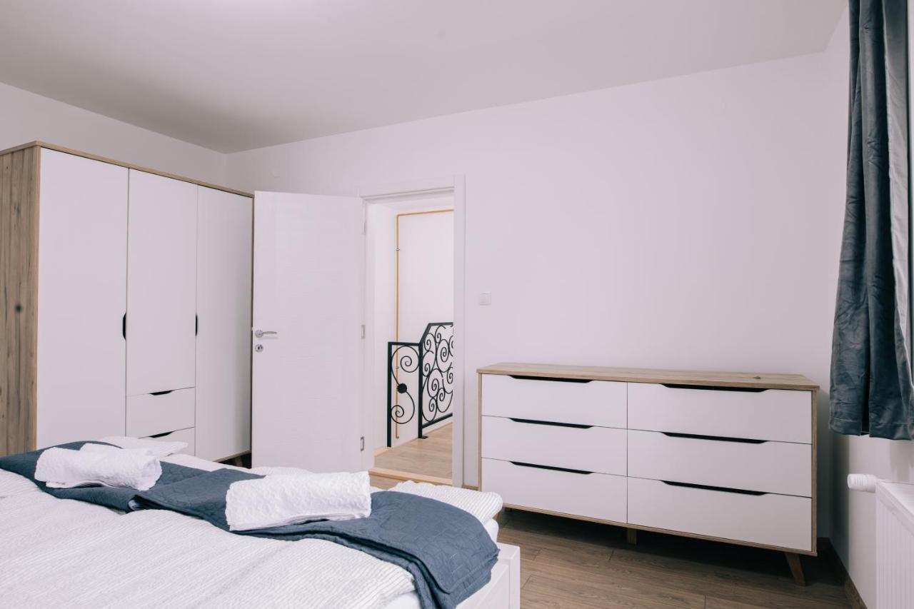 Tulip Guest House Ii. Palić Εξωτερικό φωτογραφία