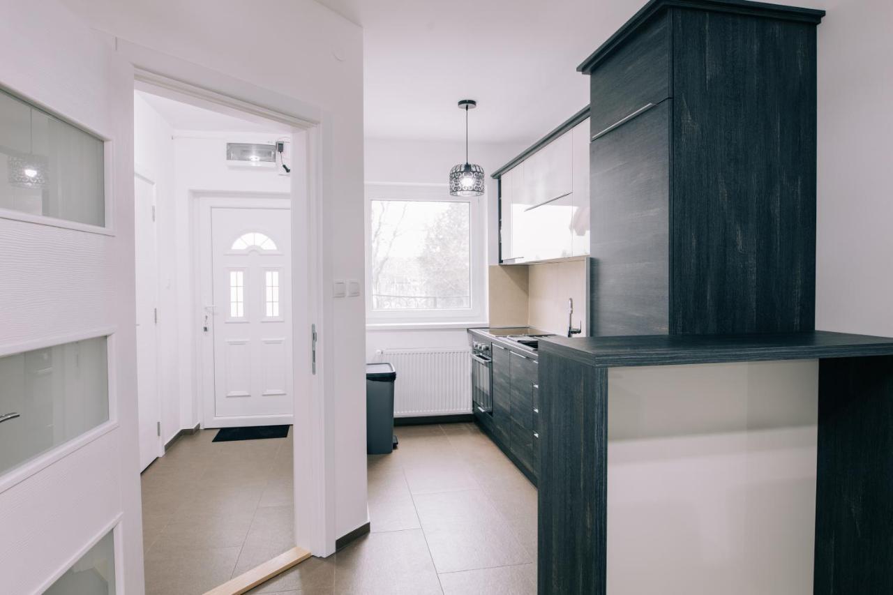 Tulip Guest House Ii. Palić Εξωτερικό φωτογραφία